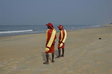 01 Mobor-Beach_and_Cavelossim-Beach,_Goa_DSC7360_b_H600